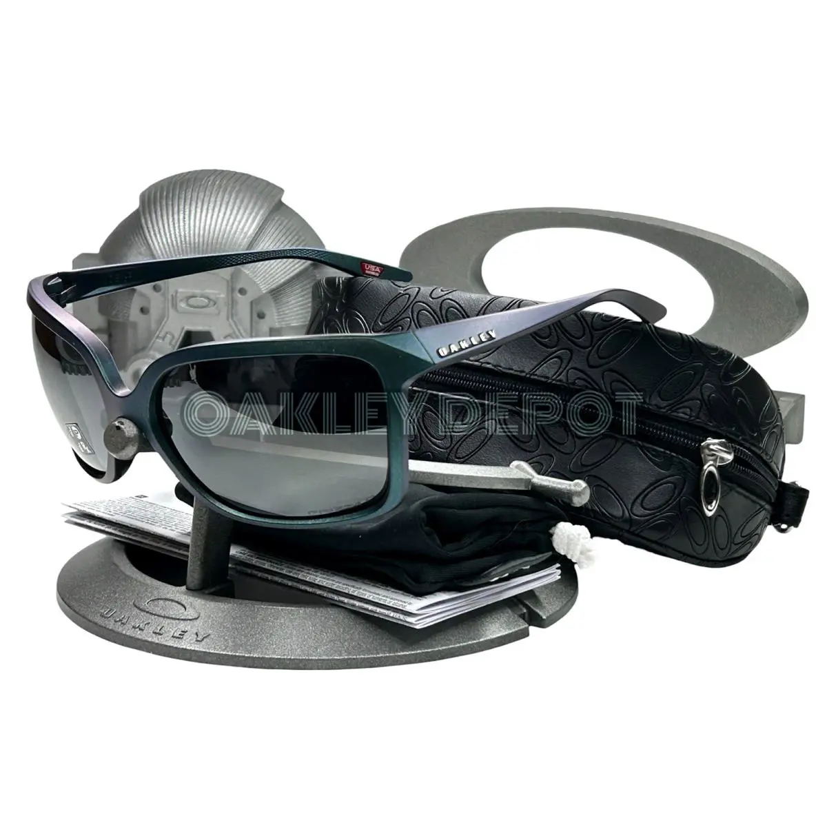Oakley Wildrye Silv/blue Colorshift/prizm Black Polarized Sunglasses 109 - Frame: MATTE SILVER BLUE COLORSHIFT, Lens: PRIZM BLACK