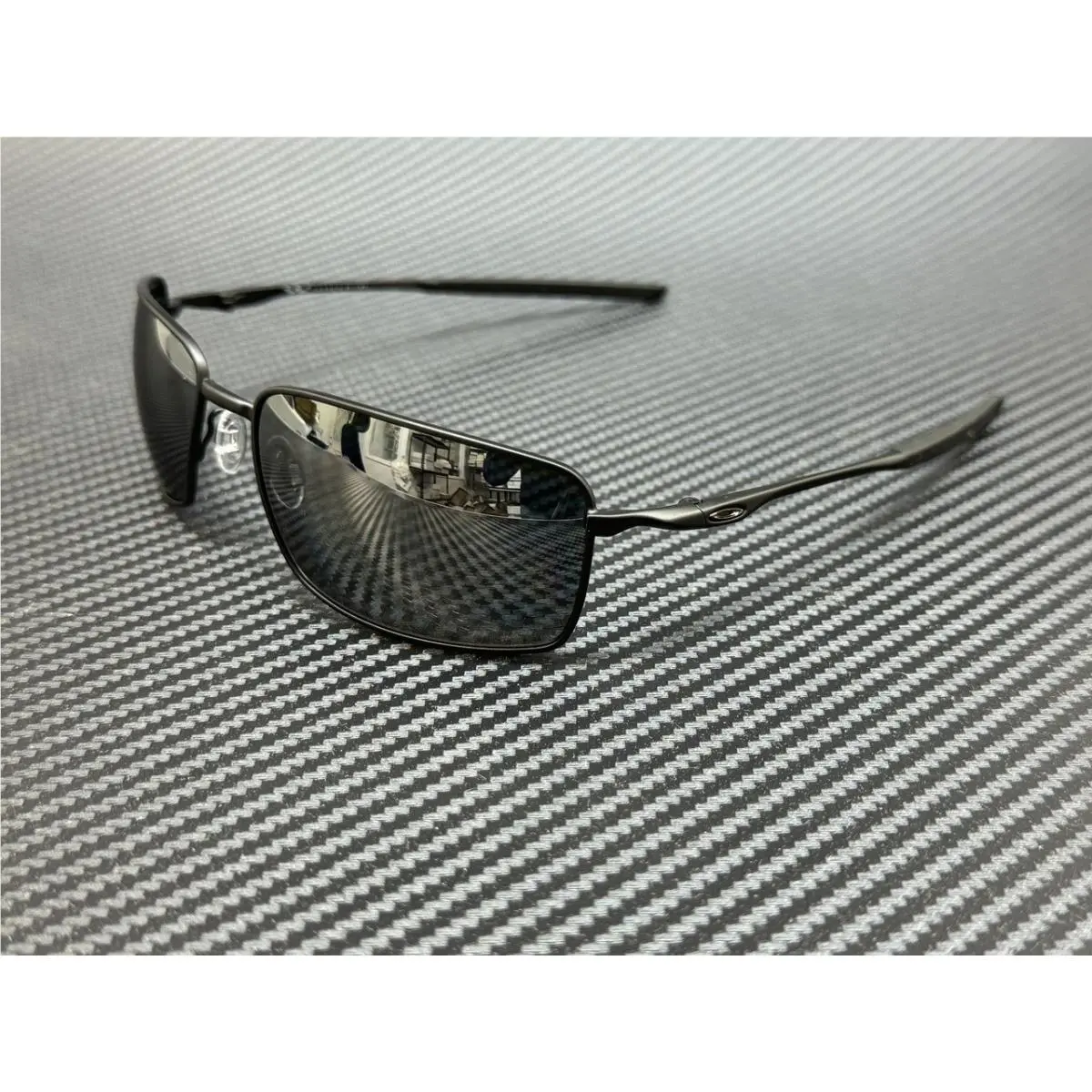 OO4075 05 Matte Black Iridium Polarized Men`s 60 mm Sunglasses by Oakley