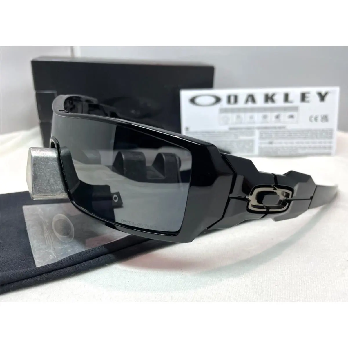 Oil Rig Polished Black Iridium Polarized Sunglasses OO9081 26-203 by Oakley