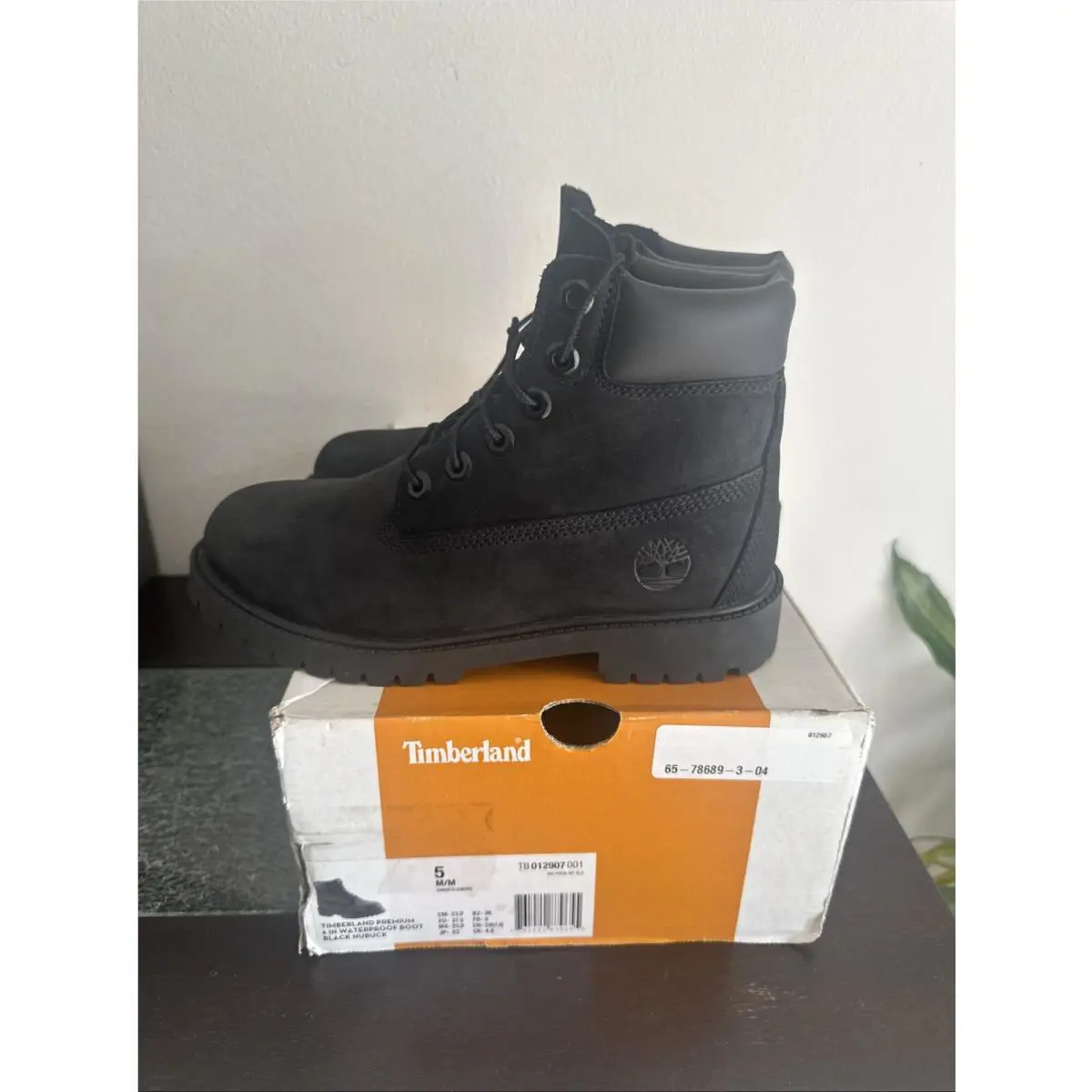 Timberland shoes - Black (UPC: 0761020879655) 0