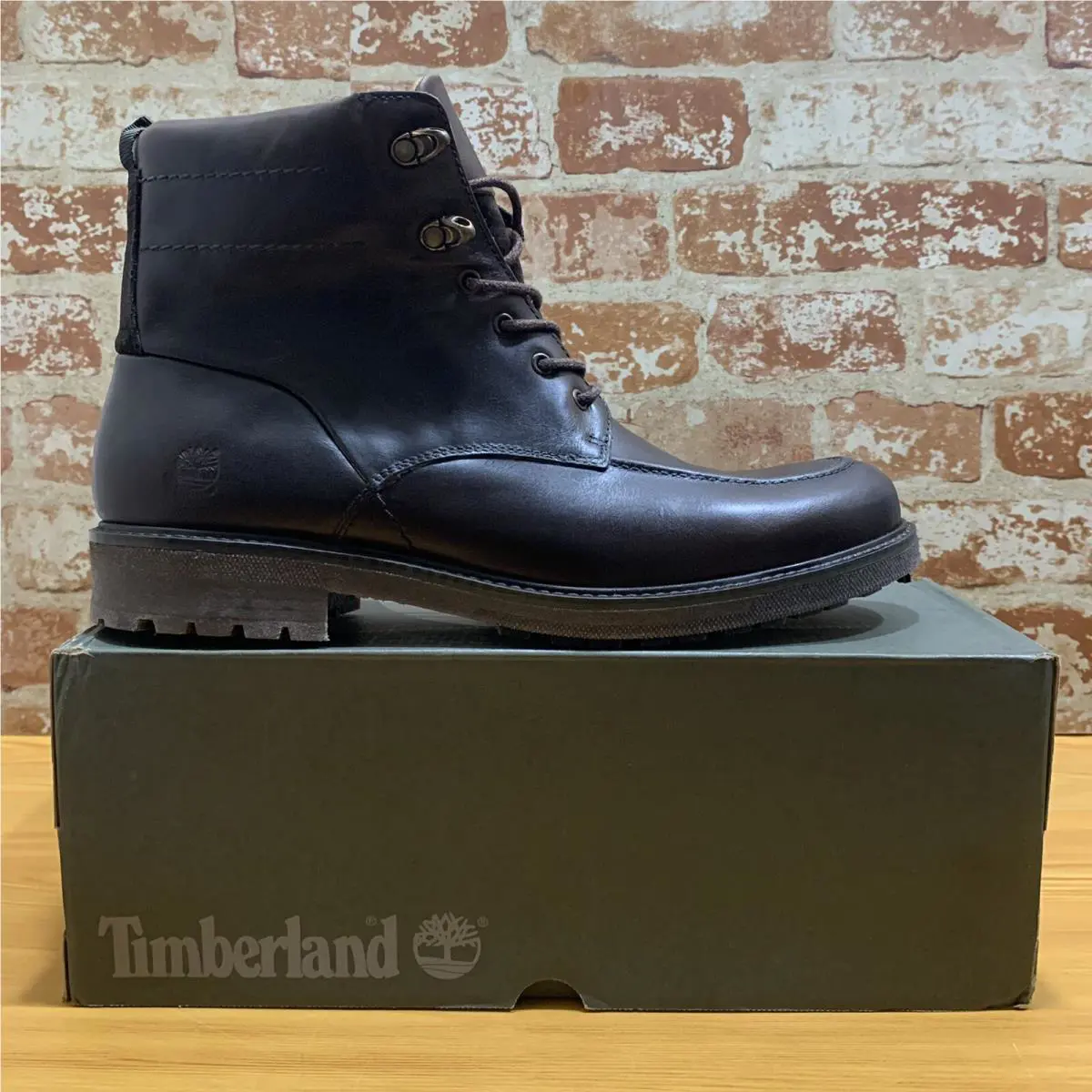 Timberland shoes - DK BROWN (UPC: 0192361755498) 1