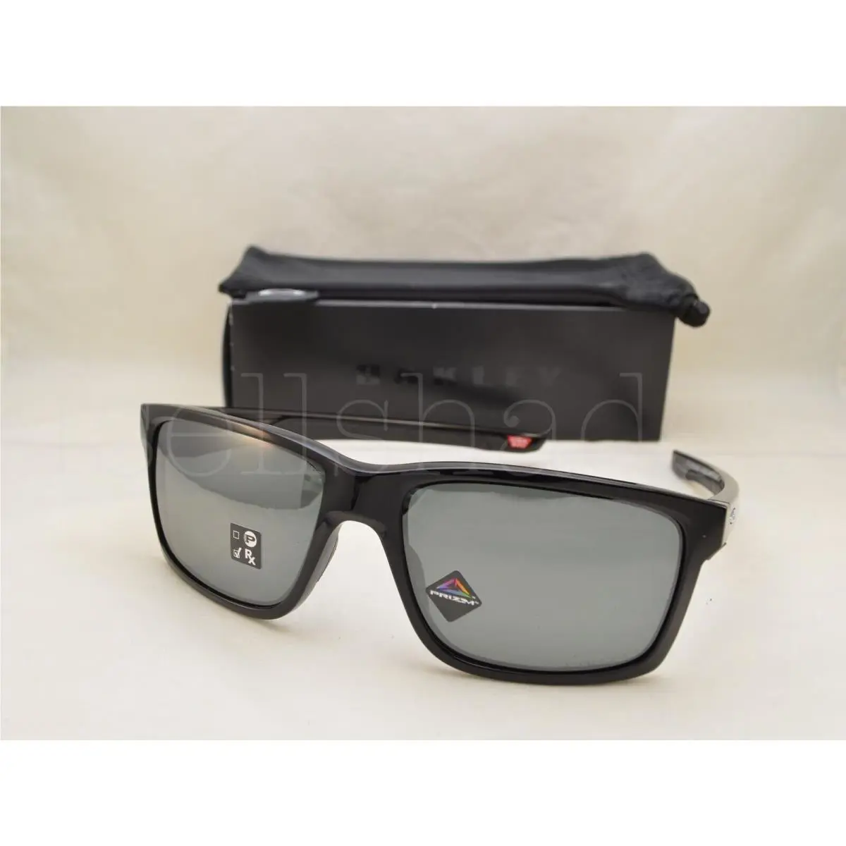 Mainlink XL OO9264-48 61 Polished Black with Prizm Black Lens by Oakley