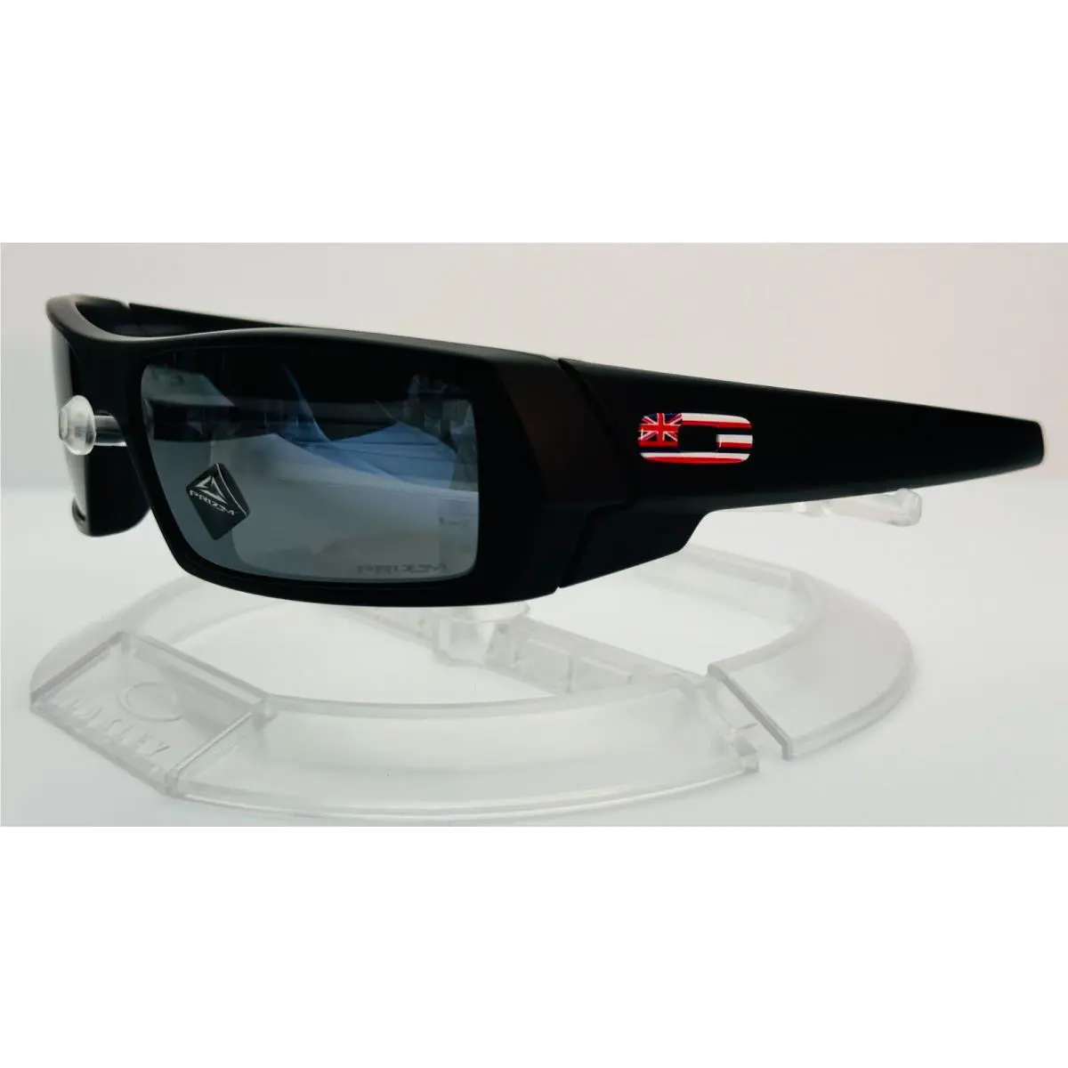 Gascan Sunglasses / Matte Black / Hawaii Flag / Prizm Black/09014-59 by Oakley