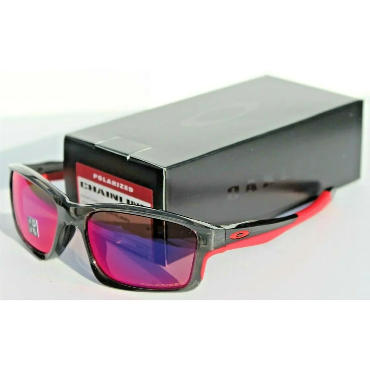 Oakley Chainlink Polarized Sunglasses Grey Smoke/oo Red Iridium OO9247-10