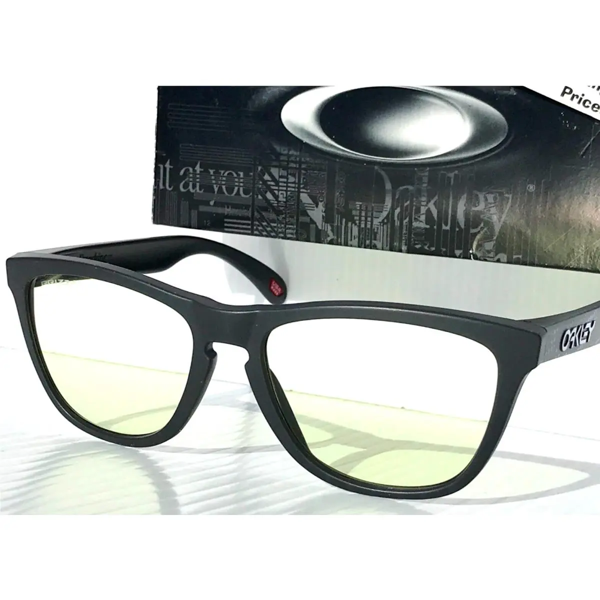 Oakley Frogskins Carbon Prizm Gaming Blue Light Blocking Sunglass 9013-L4