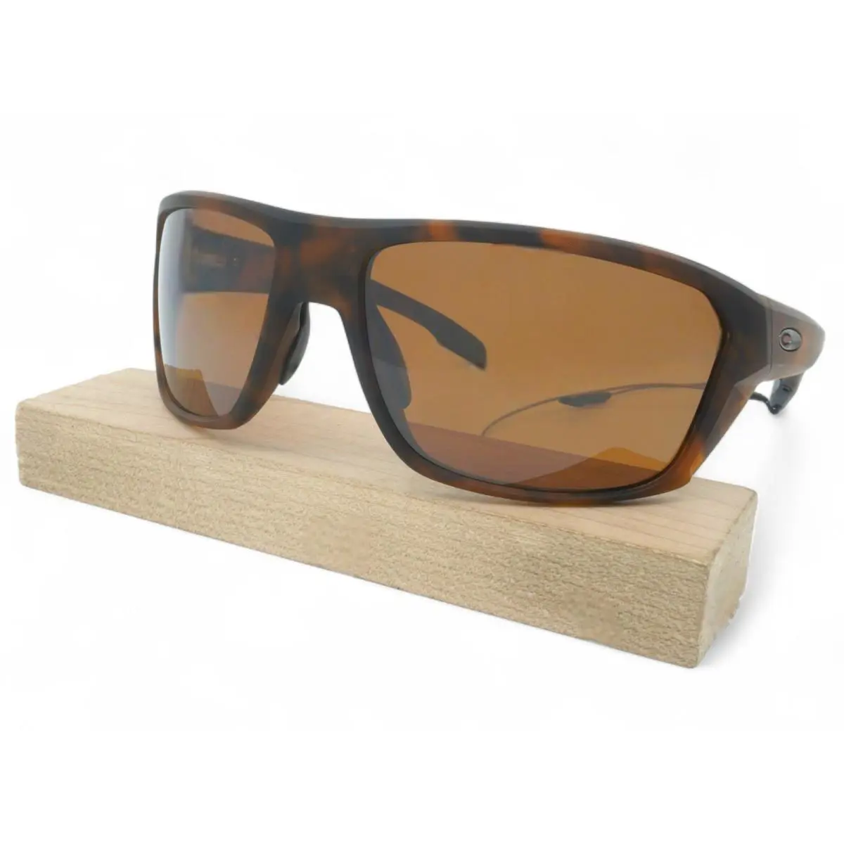 OO9416-03 Unisex  Split Shot Polarized Sunglasses by Oakley
