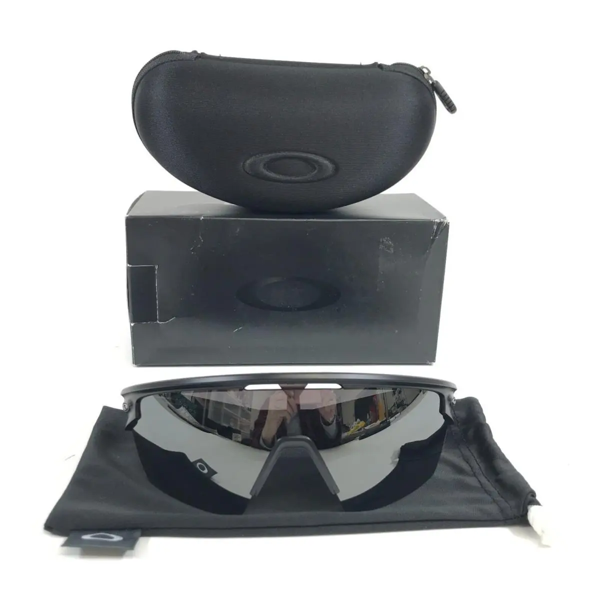 Oakley Sunglasses Sphaera OO9403-0136 Matte Black Frames w Prizm Black Polarized
