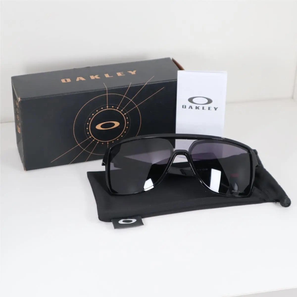 Oakley Castel OO9147-0163 Black Ink Frame w/ Prizm Grey Lenses Sunglasses 133mm