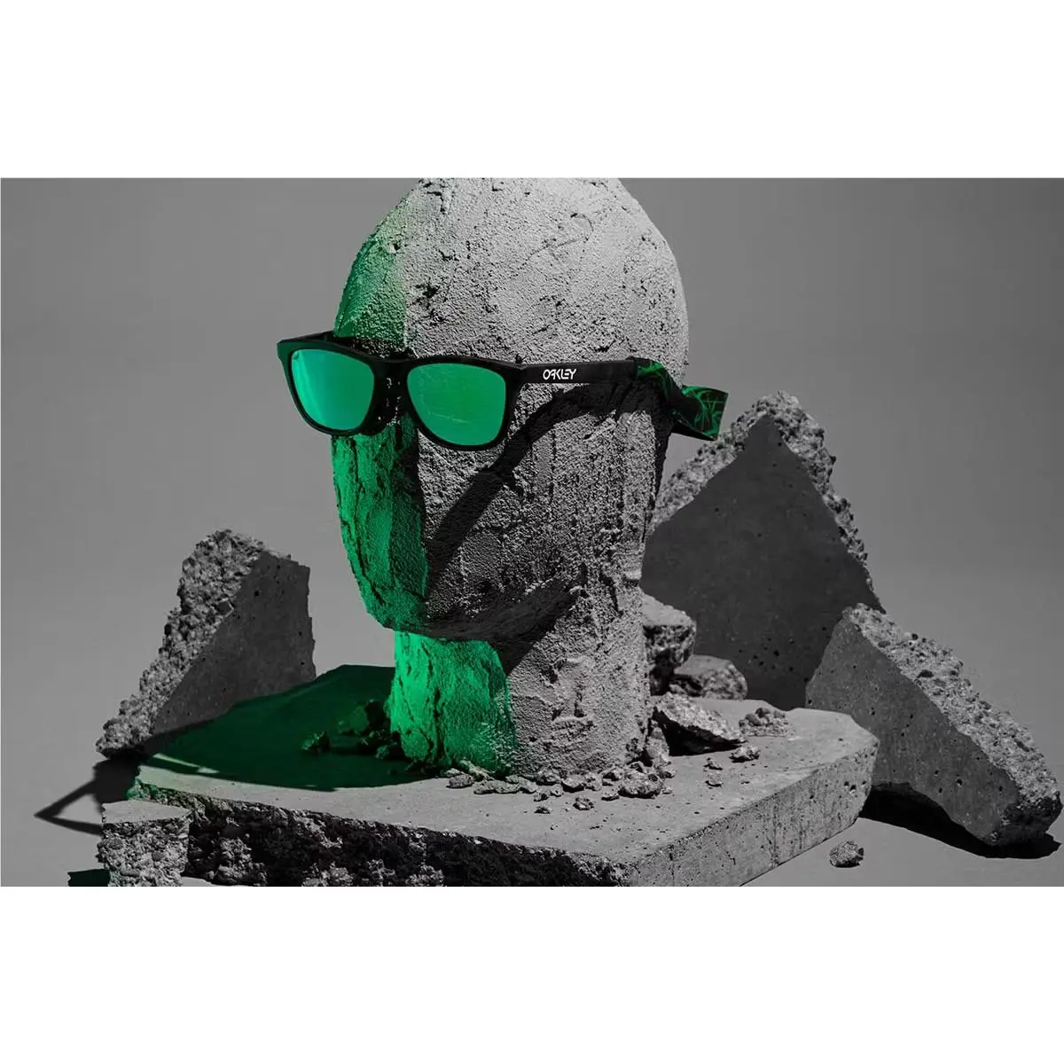 Xxv Jeff Staple Frogskins Matte Blck Tortoise Prizm Jade 9013-K8 by Oakley