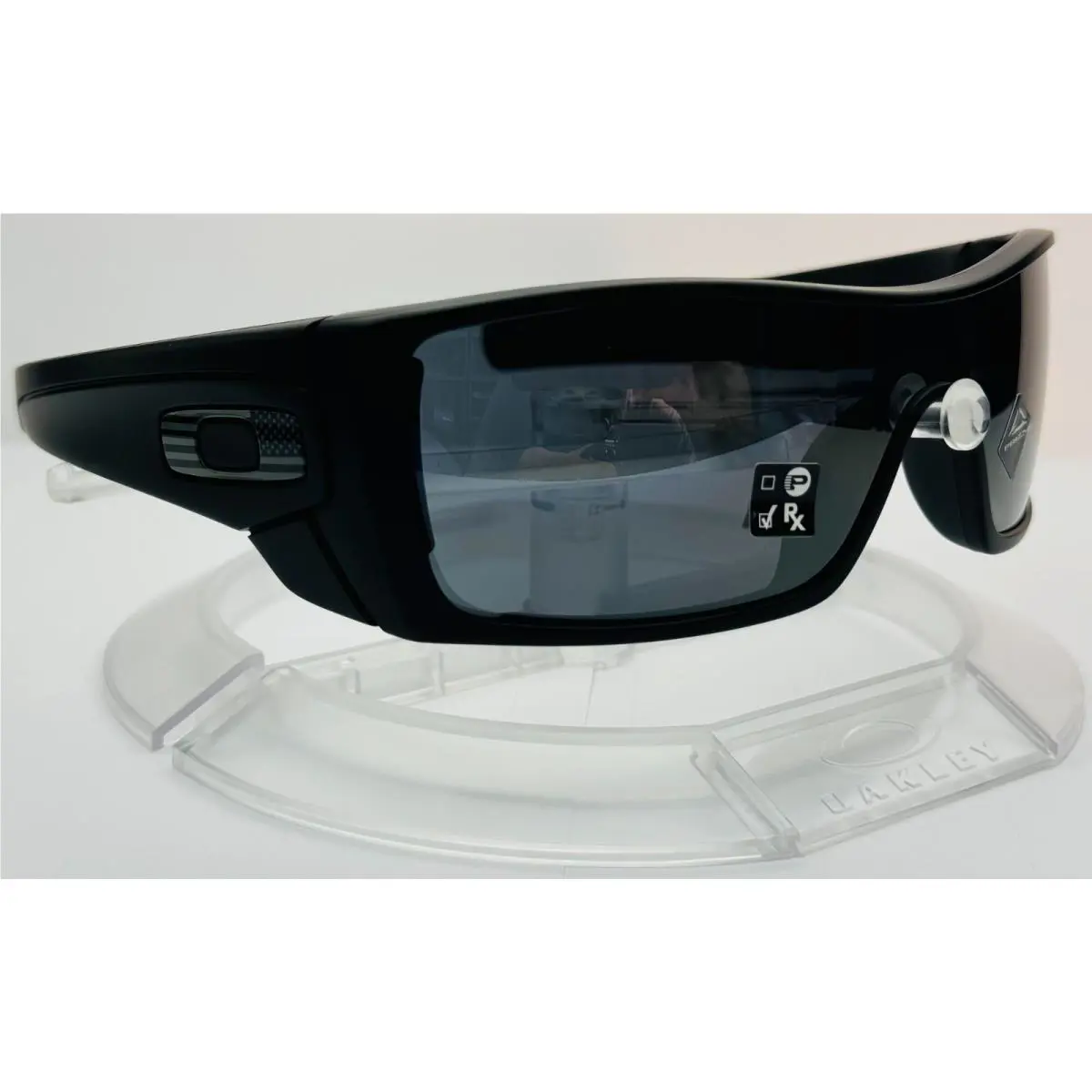 Oakley Batwolf Sunglasses / Usa Tonal Flag / Prizm Black Iridium / 009101-60