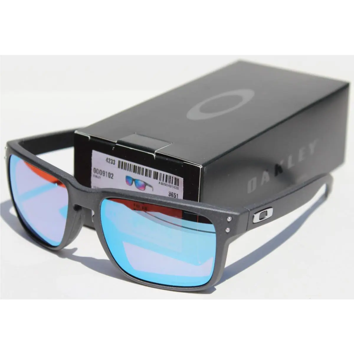 Holbrook Sunglasses Steel/prizm Snow Sapphire OO9102-U555 by Oakley