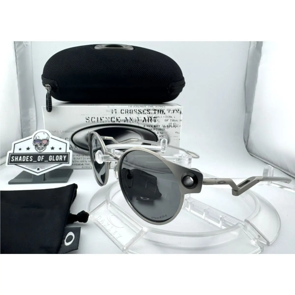 Oakley Deadbolt Satin Chrome W/ Prizm Black Round Sunglasses OO6046-01 Rare