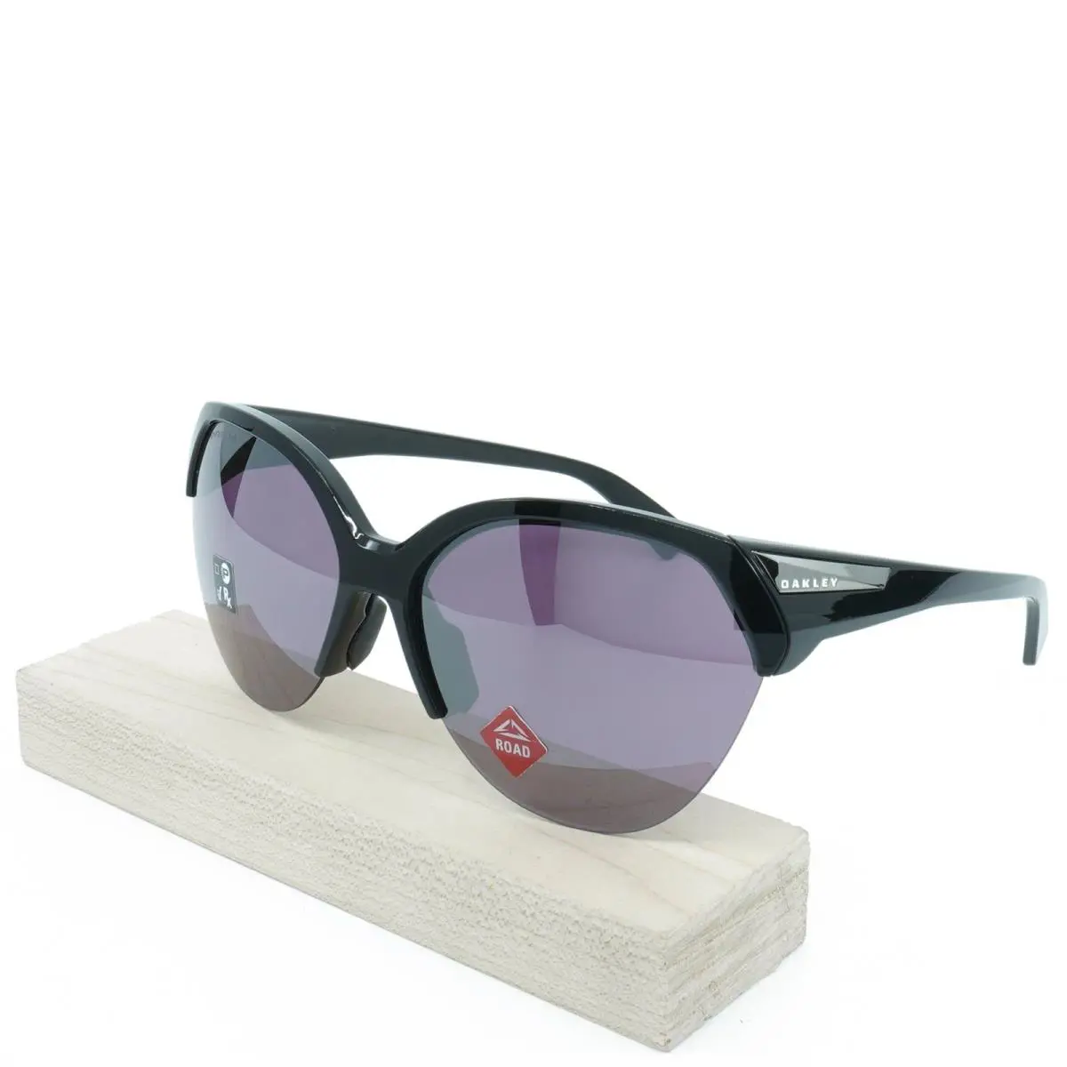 OO9447-01 Womens  Trailing Point Sunglasses by Oakley