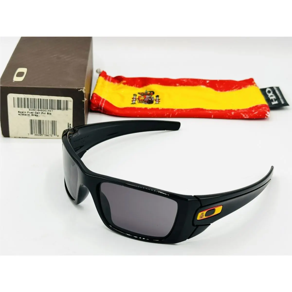 Oakley Fuel Cell Sunglasses Spain Flag- Black Frane W/ Warm Grey Lens Rare