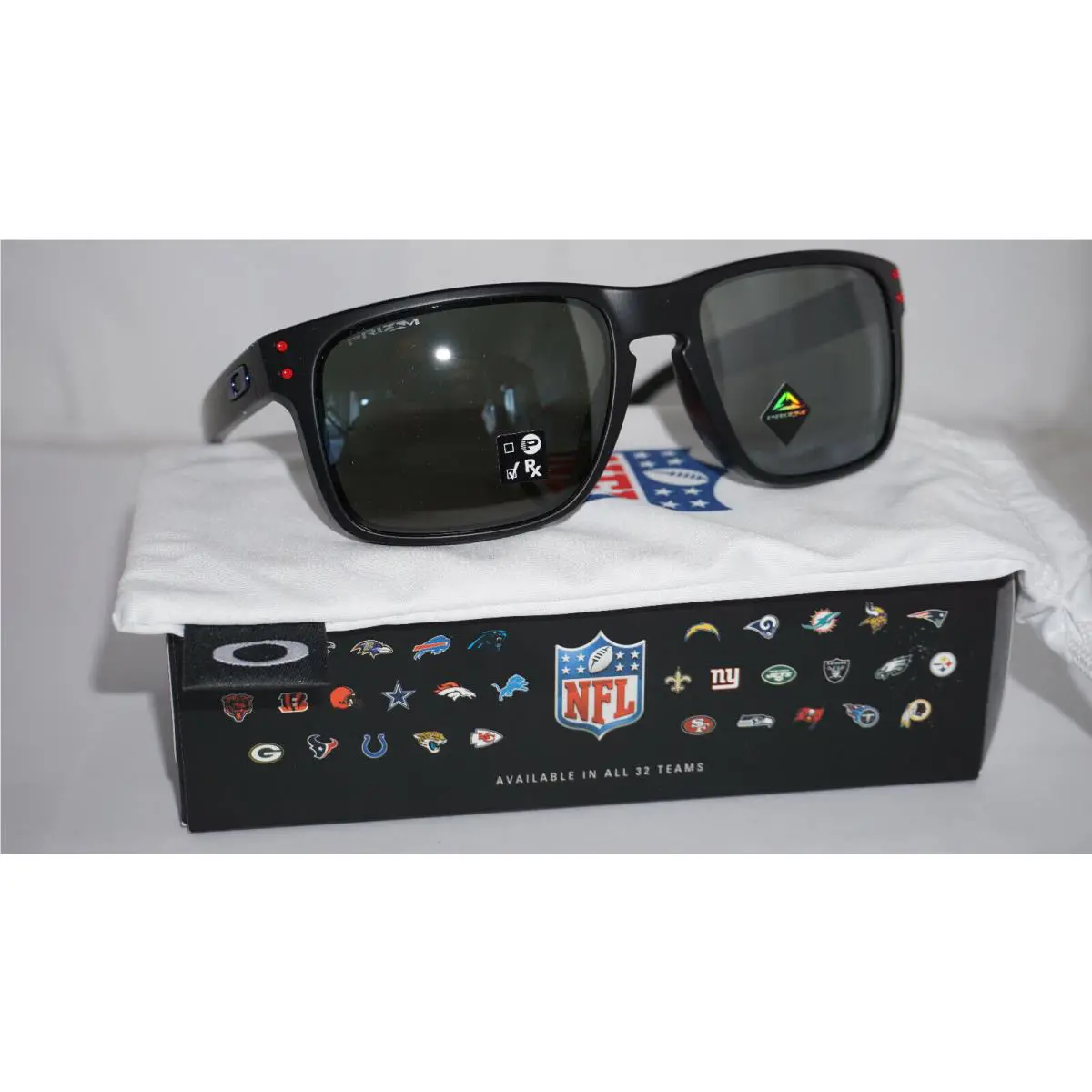 Oakley Sunglasses Holbrook Matte Black Prizm Black OO9102-N055