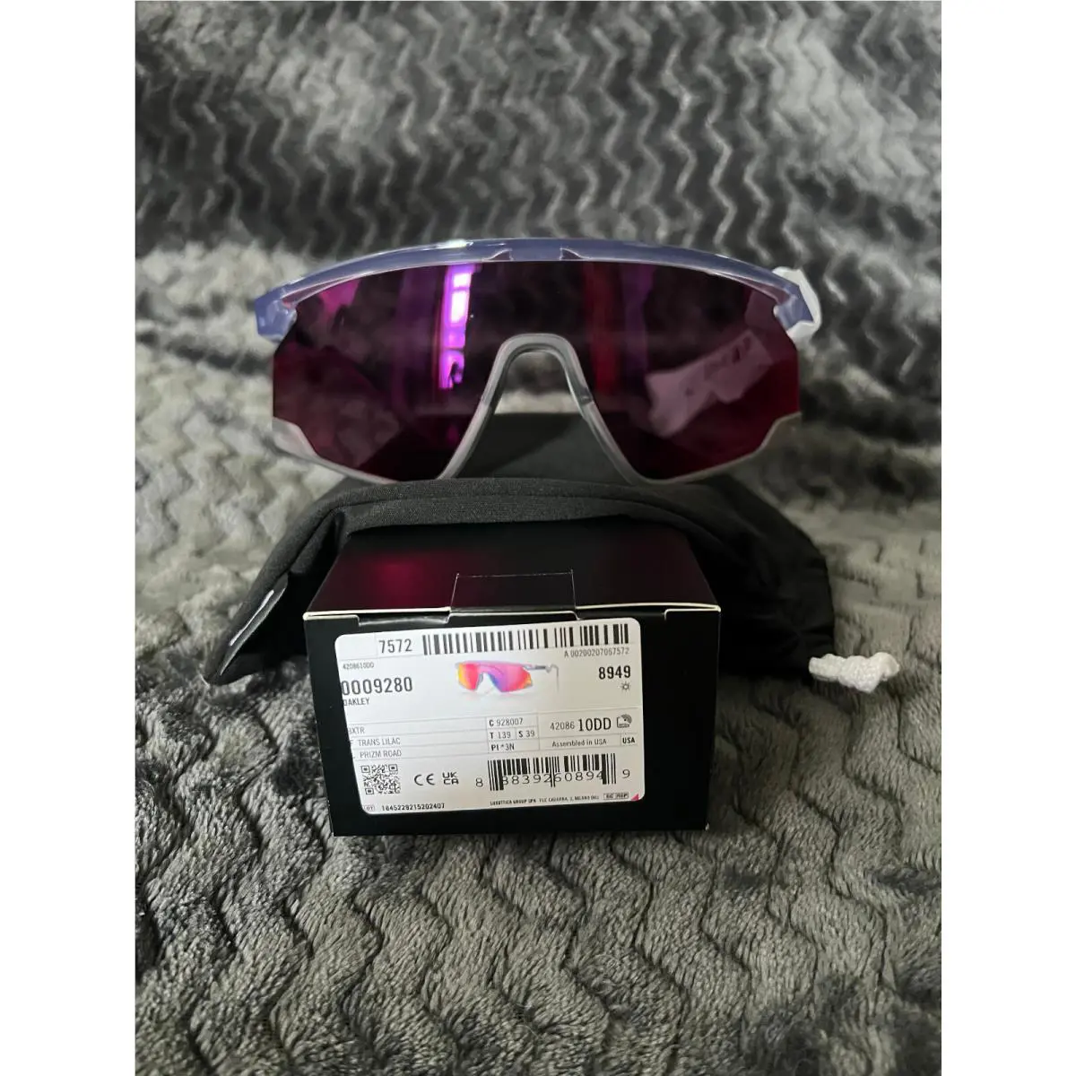 Oakley Bxtr Translucent Lilac / Prizm Road Lenses