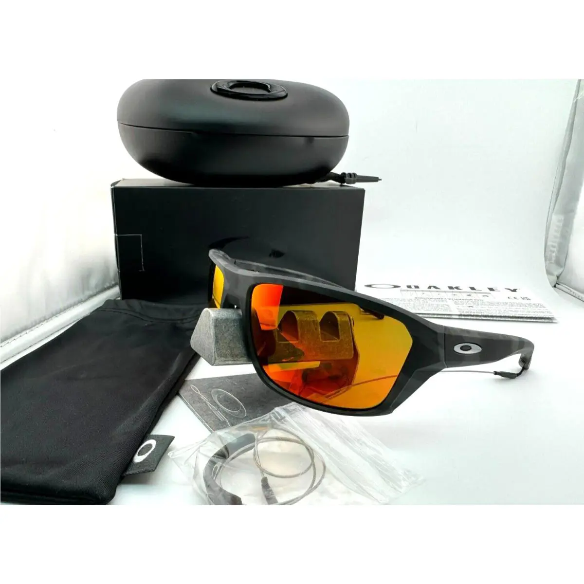 Oakley Split Shot Matte Black Camo with Prizm Ruby Sunglasses OO9416-32