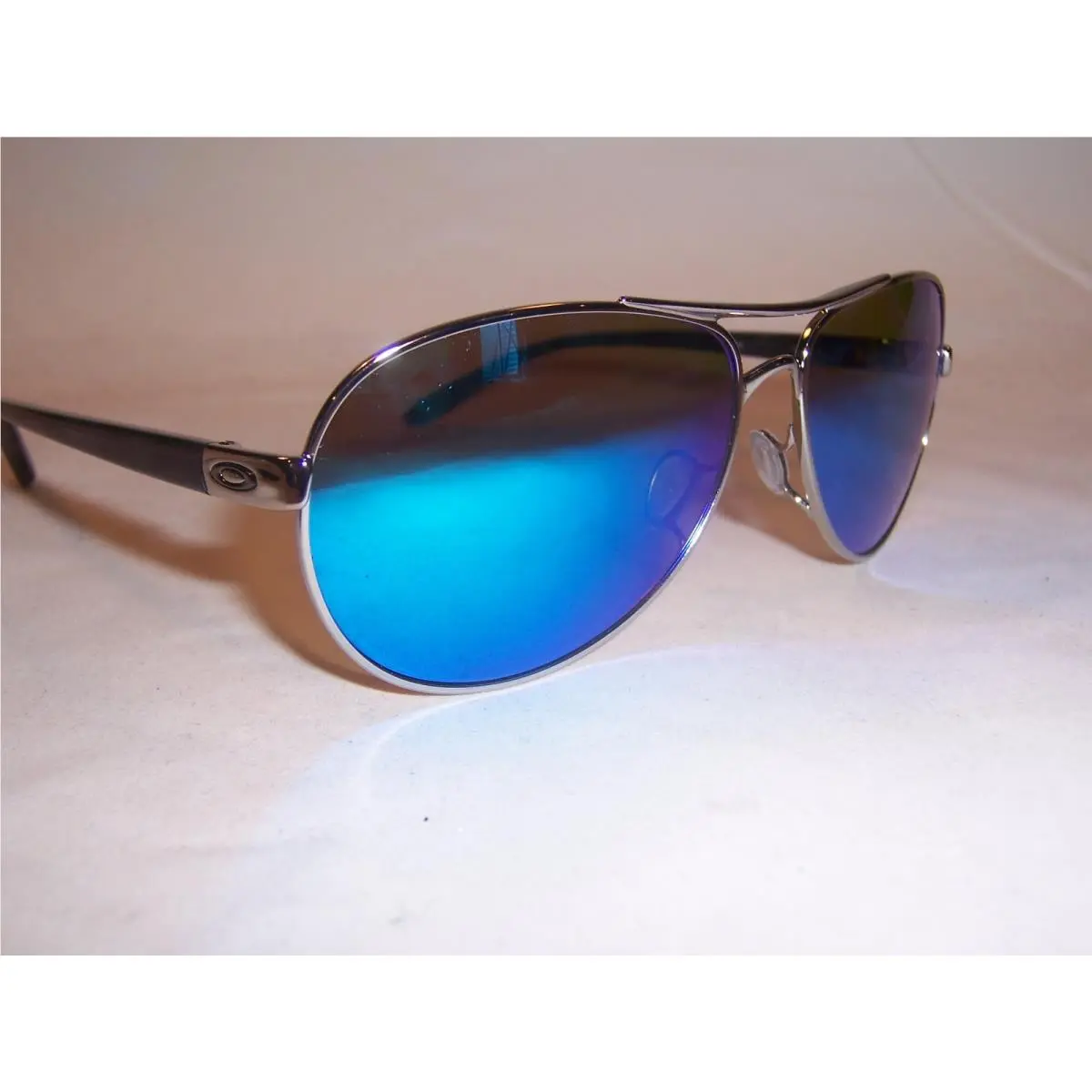 Oakley Sunglasses Feedback OO4079-33 Chrome/prizm Sapphire Polarized