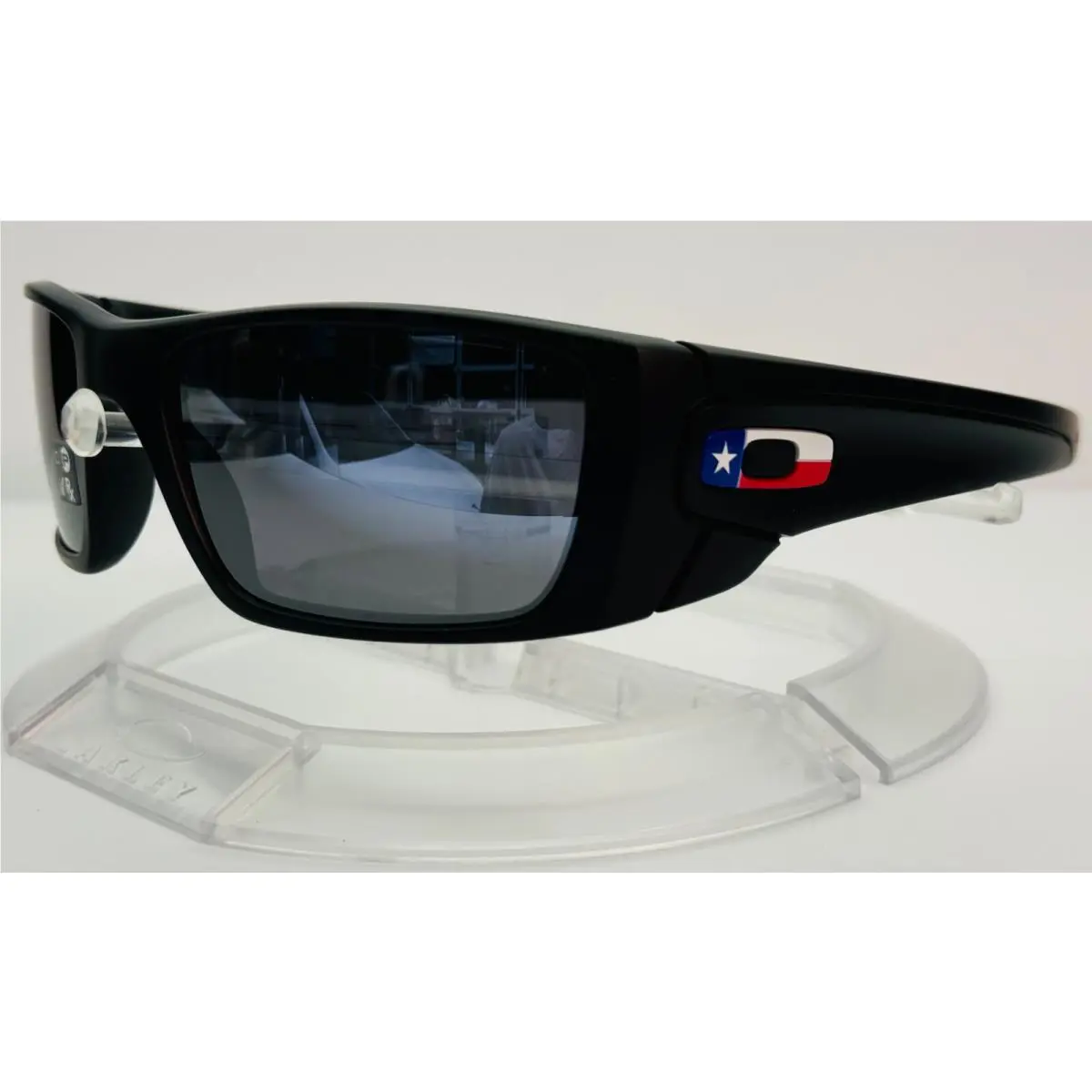 Fuel Cell Sunglasses / Matte Black / Texas Flag/black Iridium/9096-J1 by Oakley
