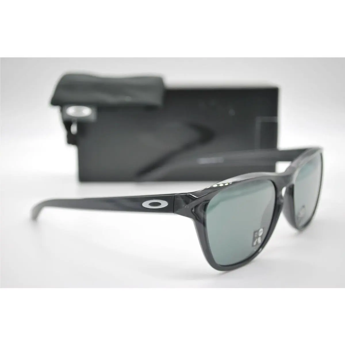 OO9479-0256 Manorburn Black Ink Prizm Black Sunglasses RX 56-17 by Oakley