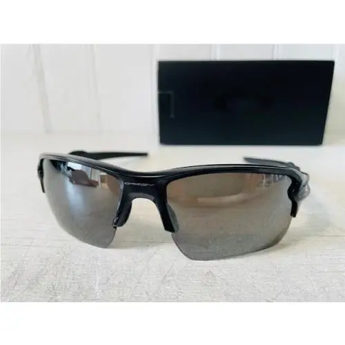 OO9188-72 Flak 2.0 XL Polished Black w Prizm Black Polarized Suns by Oakley