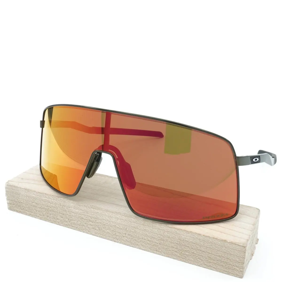 OO6013-02 Mens Oakley Sutro TI Sunglasses - Frame: SATIN CARBON