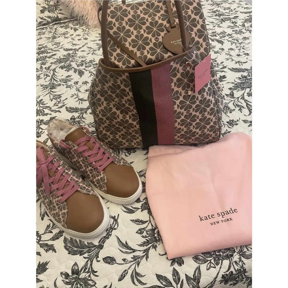 Floral Jacquard Floral Medium Tote W/pouch Matching Shoes Size 10 by Kate Spade