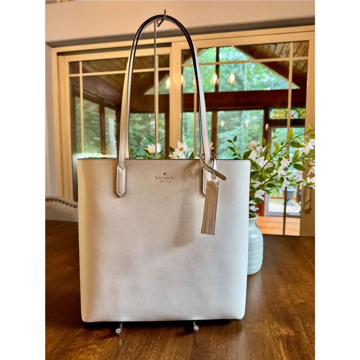 Kate Spade Jana Saffiano Leather Large Tote Shoulder Bag Meringue K8150