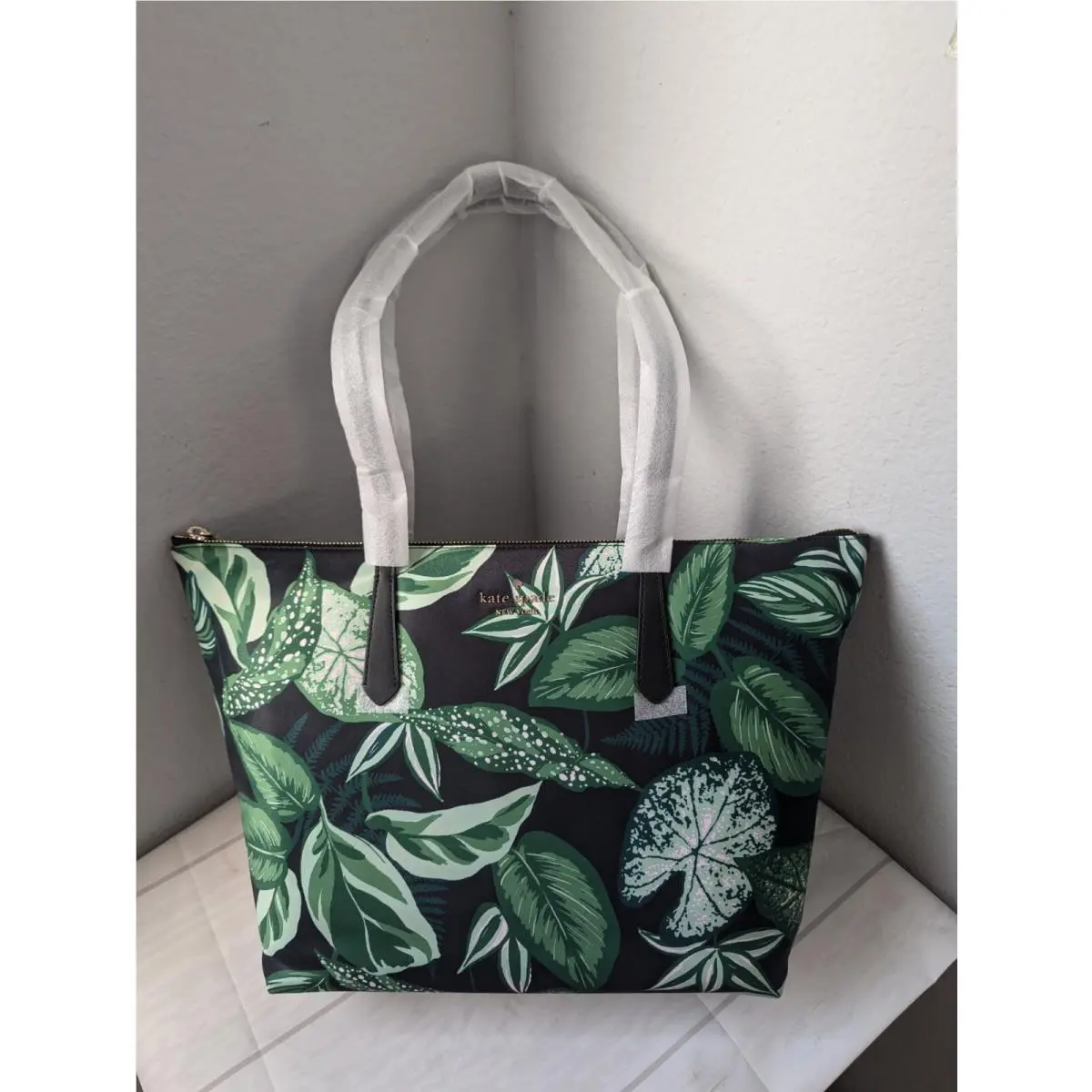 KH393 Kitt Fern Foliage Large Nylon Tote Green Multi by Kate Spade