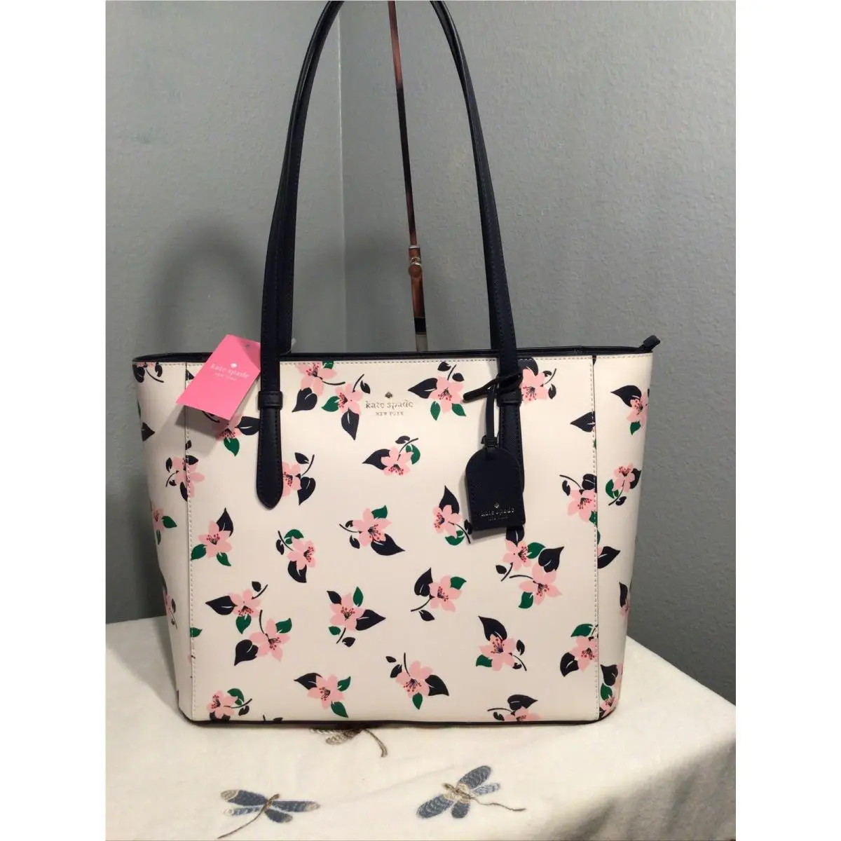 Kate Spade Schuyler Medium Tote Tropical Print Saffiano Pvc Cream Multi Purse