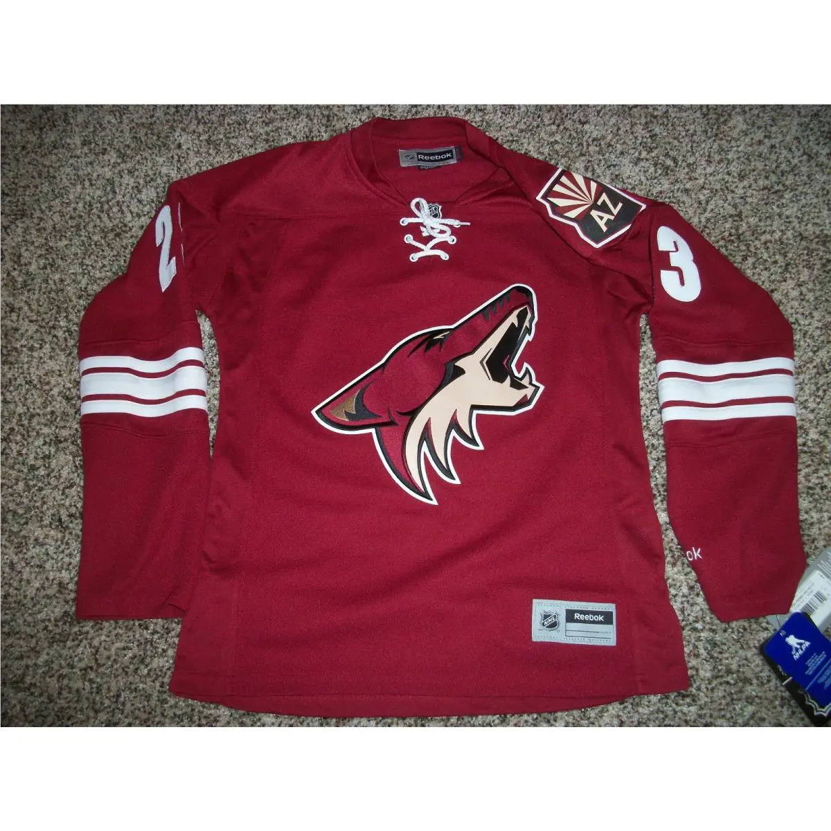Reebok clothing - Red (UPC: 887784763242) 0