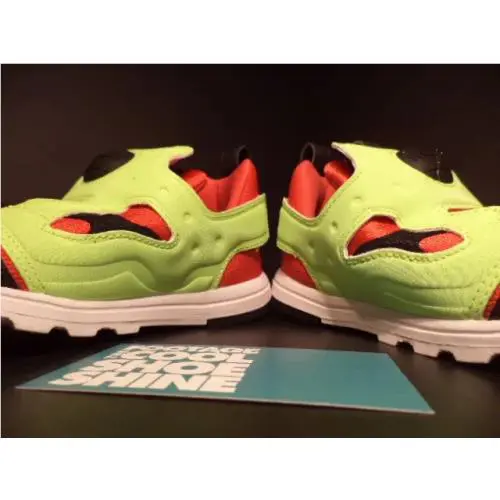 Reebok shoes - Reebok Versa Pump Fury - Versa Pump Fury - Yellow 1