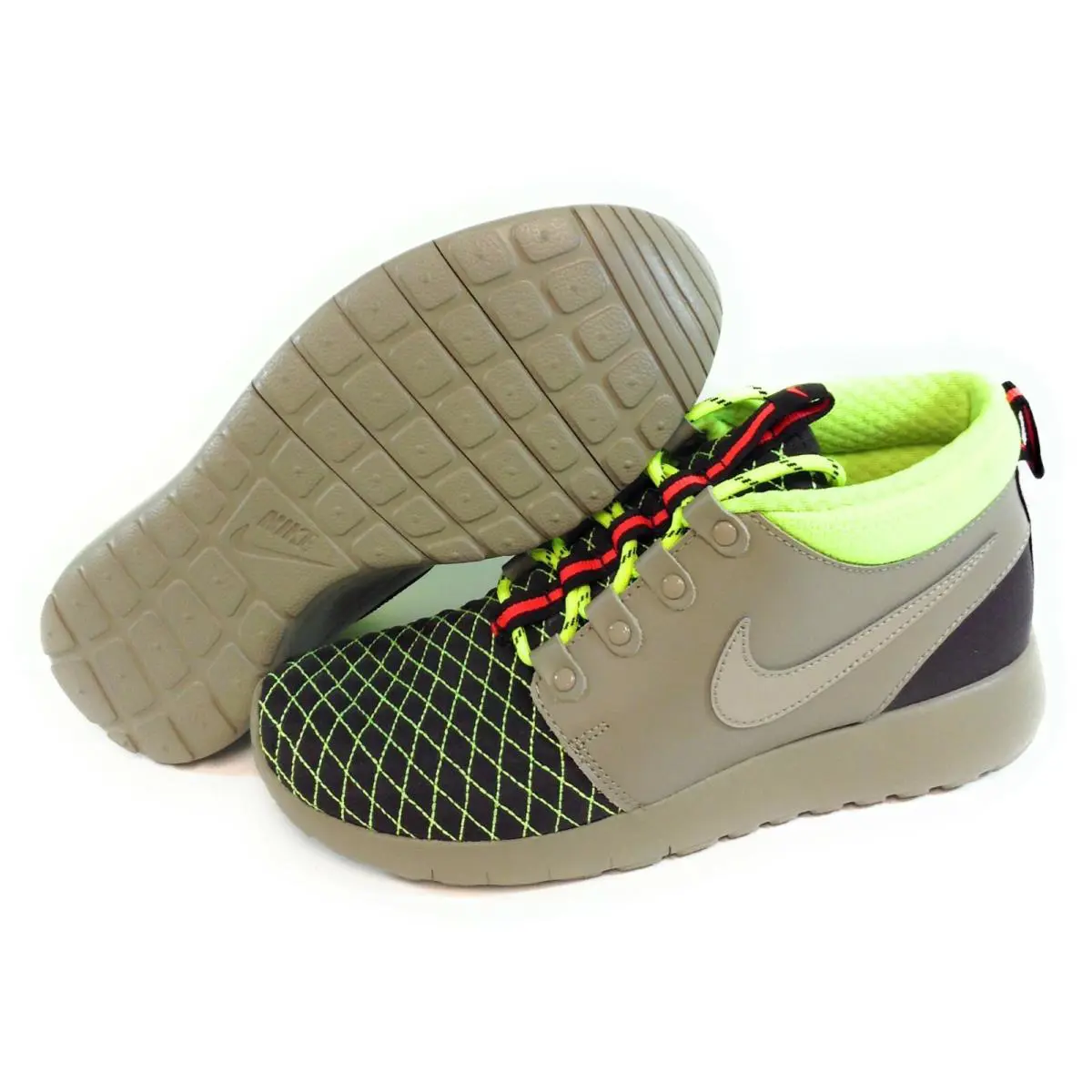 Nike shoes - Bamboo 1