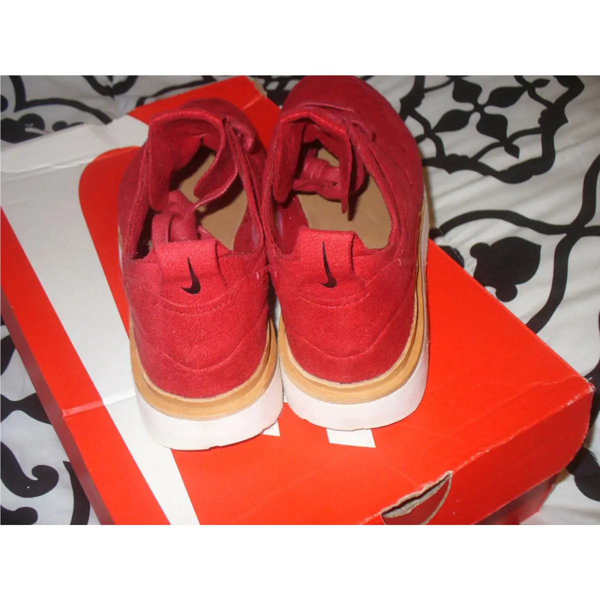 Nike shoes - Royale - Royale - 847672-661 - Red-Tan White Trim 10