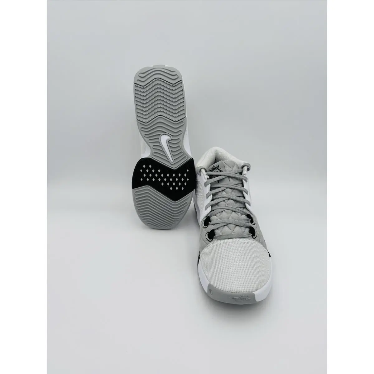 Nike shoes - Nike LeBron Witness - LeBron Witness - FB2239-100 - White 5