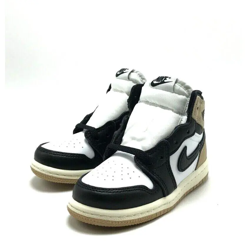 Nike shoes - Air Jordan 1 - Air - Beige 2