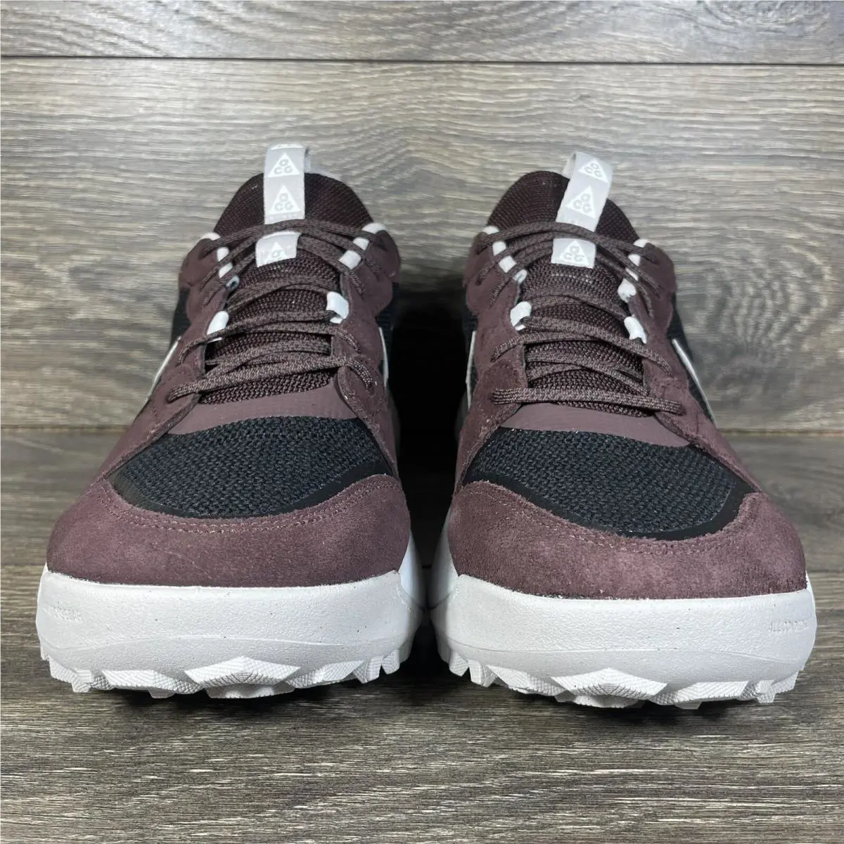 Nike shoes - Nike ACG Lowcate Earth Iron - Brown 1