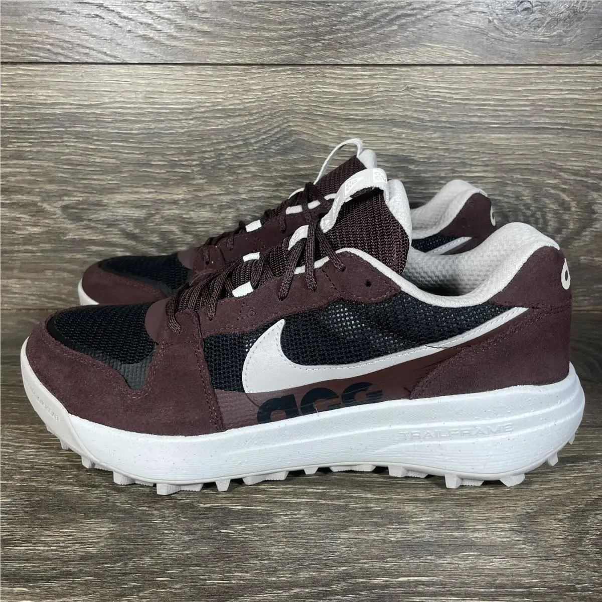 Nike shoes - Nike ACG Lowcate Earth Iron - Brown 2
