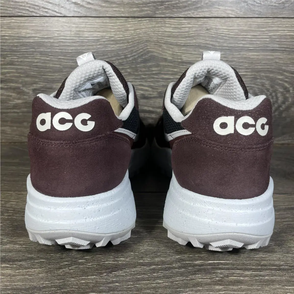 Nike shoes - Nike ACG Lowcate Earth Iron - Brown 3
