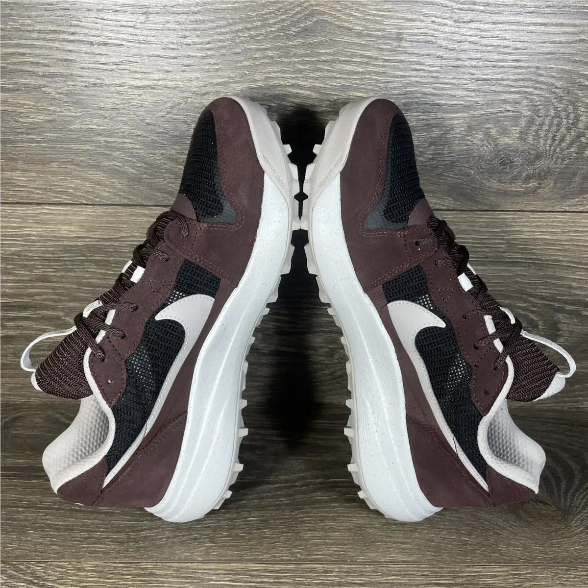 Nike shoes - Nike ACG Lowcate Earth Iron - Brown 5