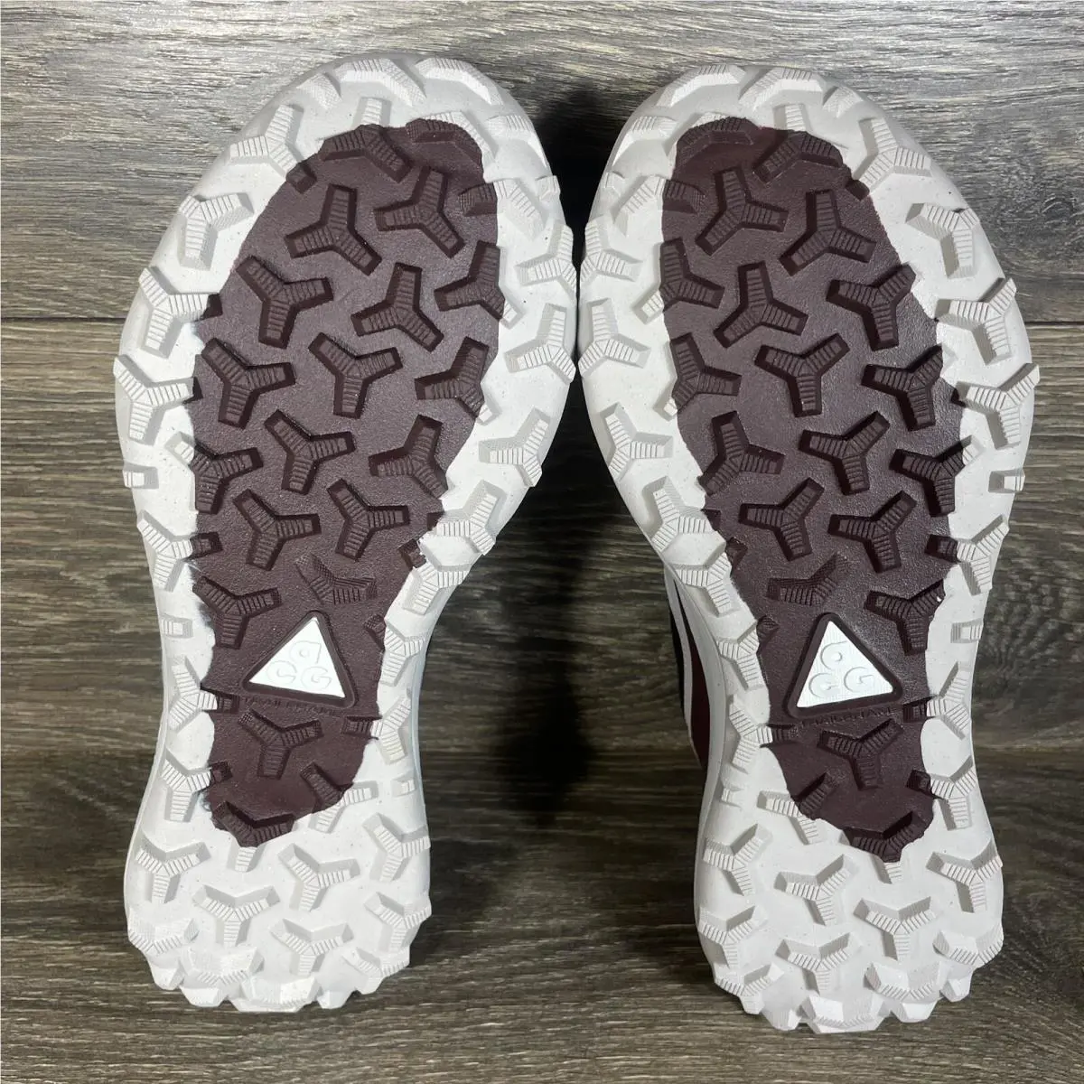 Nike shoes - Nike ACG Lowcate Earth Iron - Brown 6