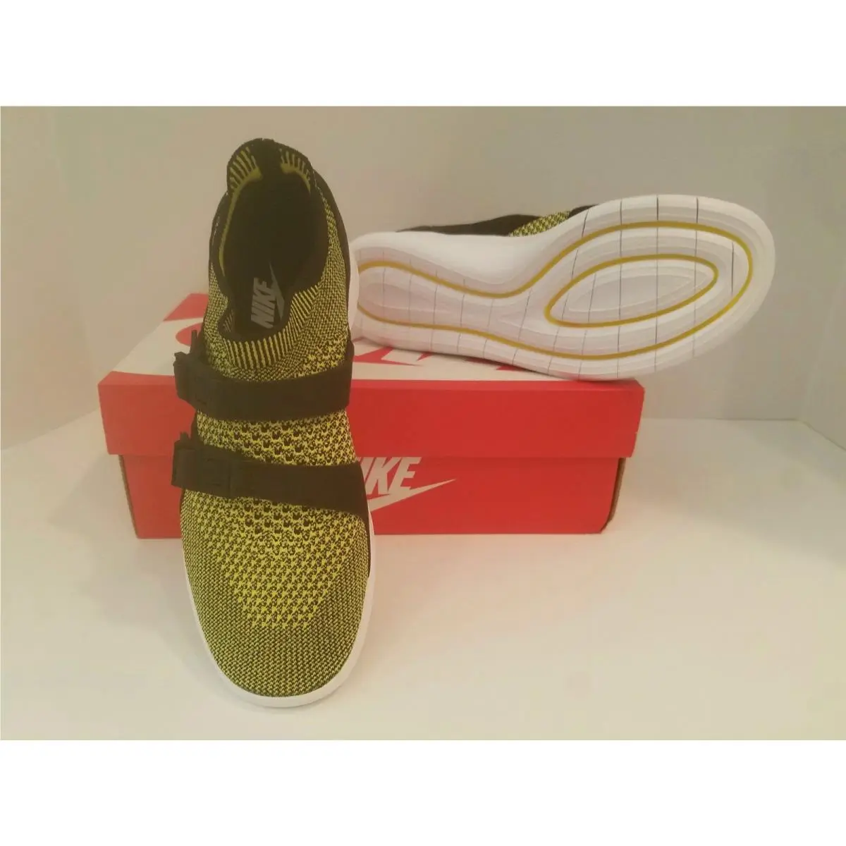 Nike shoes - Nike Air Sockracer Flyknit - Air Sockracer Flyknit - Yellow/Black 6