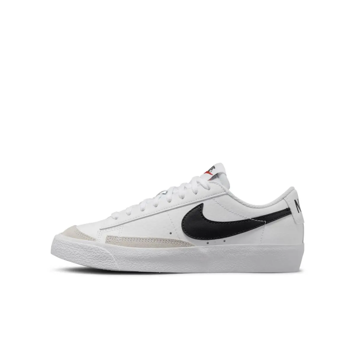 DA4074-108 Youth Nike Blazer Low `77 GS - White