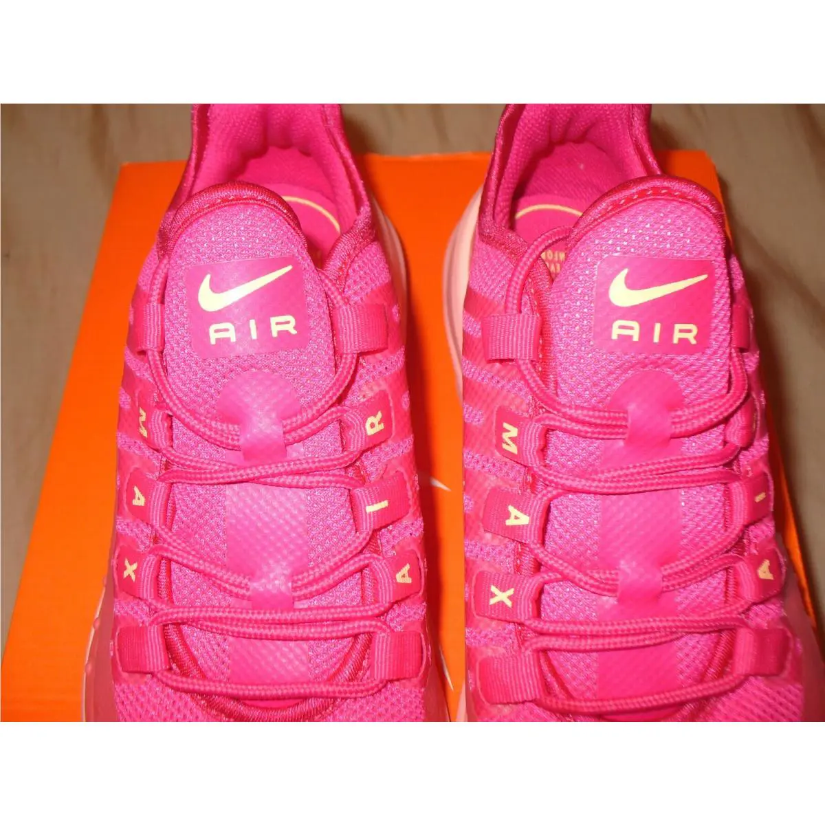 Nike shoes Air Max Axis - Pinks Yellow White 2