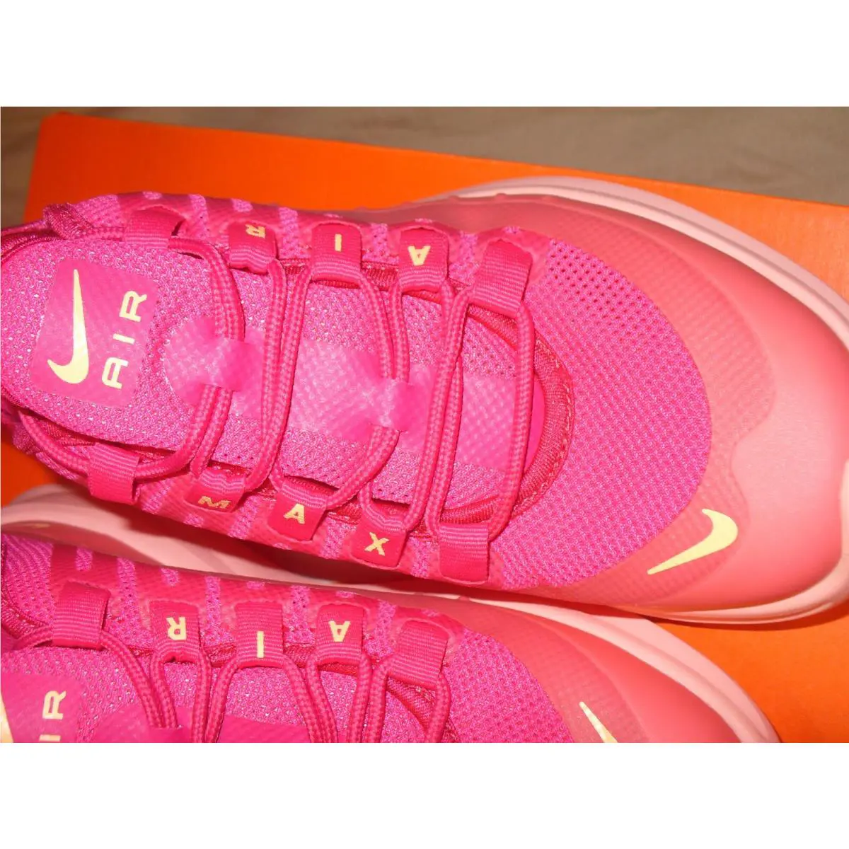 Nike shoes Air Max Axis - Pinks Yellow White 16