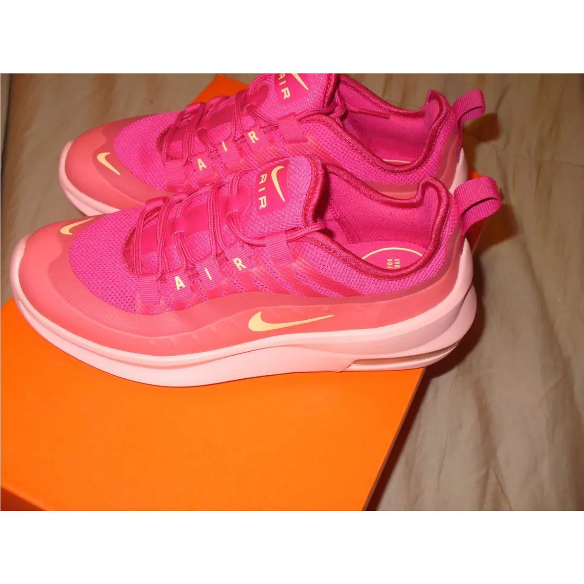 Nike shoes Air Max Axis - Pinks Yellow White 17