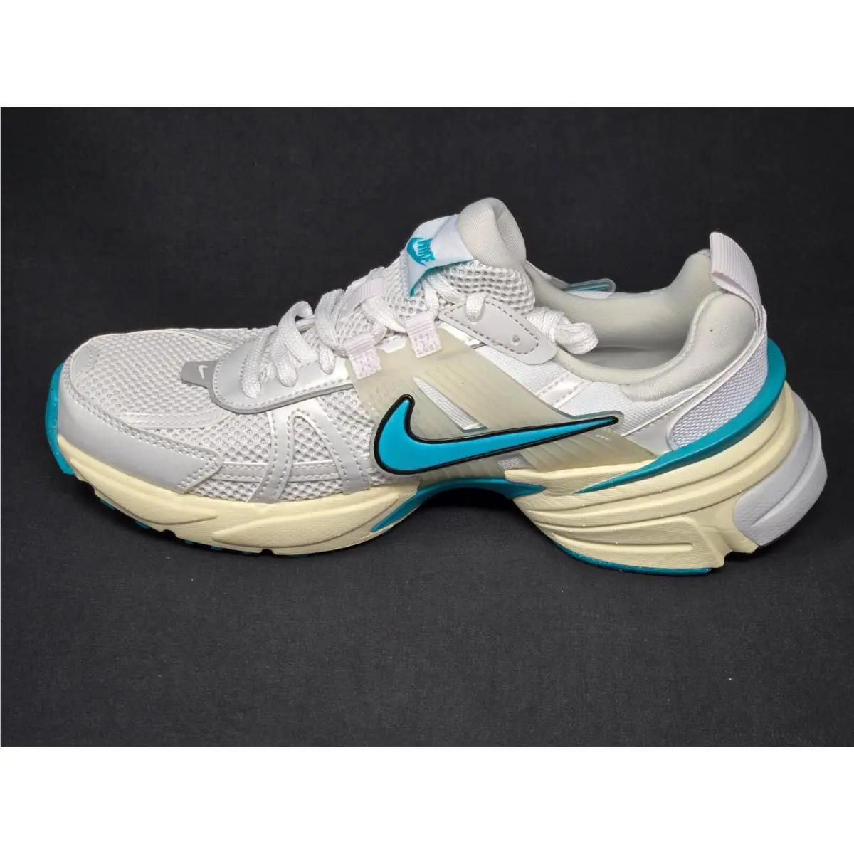 Nike shoes - Nike V2K Run - Run - Fd0736-105 - White 0
