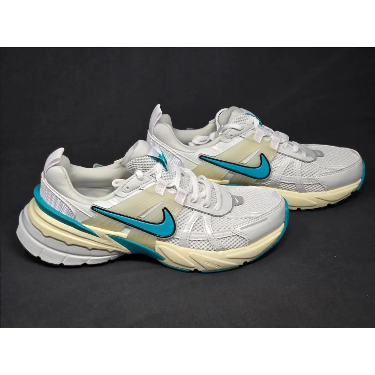 Nike shoes - Nike V2K Run - Run - Fd0736-105 - White 2