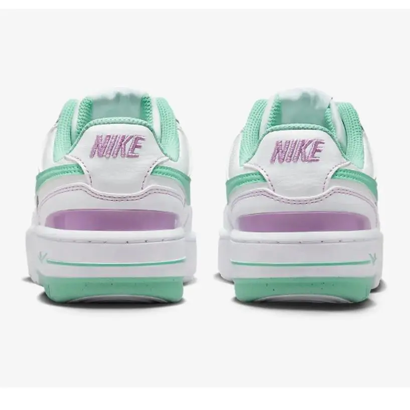 Nike shoes  - White/Emerald Rise 15