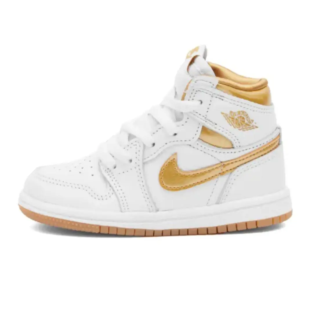 Nike shoes - Metallic Gold /White 0